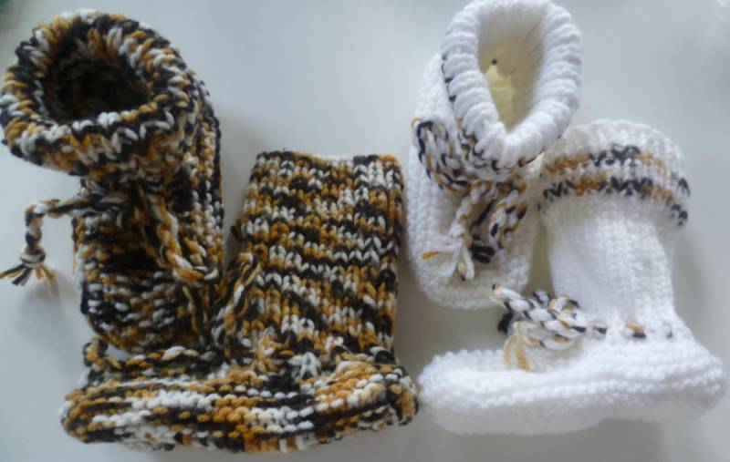 Mit Liebe Handgestrickte Baby-strickschuhe von StrickschuhZauberfee