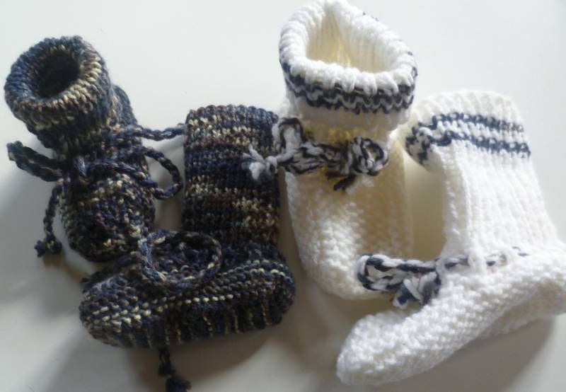 Mit Liebe Handgestrickte Baby-strickschuhe Mit Liebe Handgestrickte Baby-strickschuhe von StrickschuhZauberfee