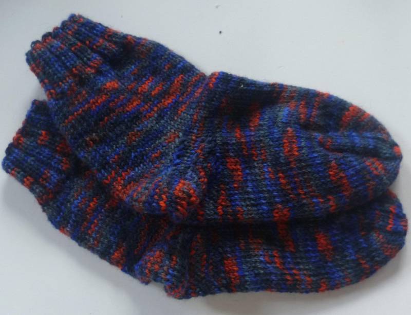 Mit Liebe Handgestrickte Kinder-stricksocken Größe 22/23 von StrickschuhZauberfee