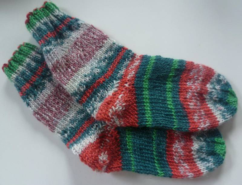Mit Liebe Handgestrickte Kinder-stricksocken Größe 22/23 von StrickschuhZauberfee