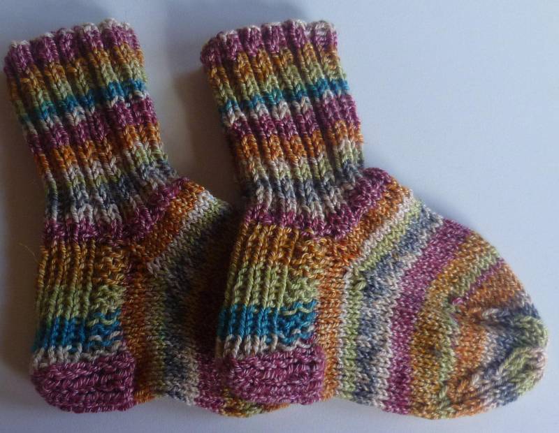 Sofort Lieferbar Babystricksocken Mit Einer Sohlenlänge Von Ca. 10, 5 cm Sofort Lieferbar Babystricksocken Mit Einer Sohlenlänge Von Ca. 10, 5 cm von StrickschuhZauberfee