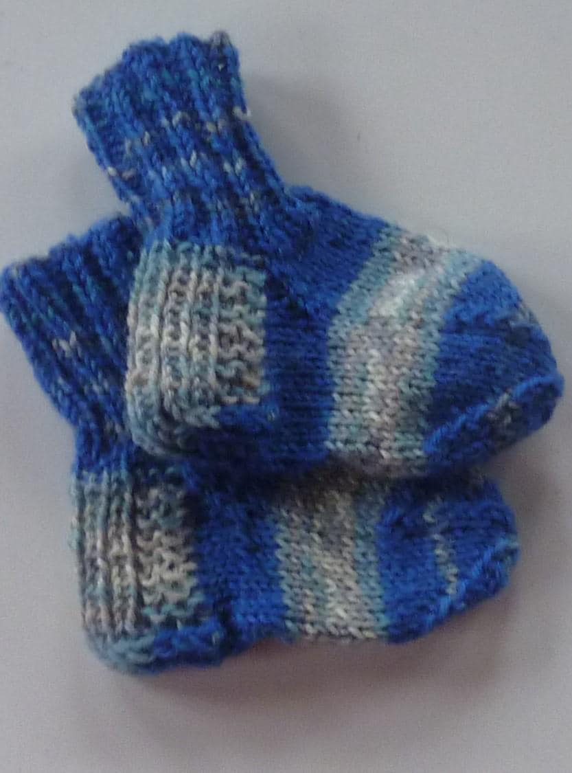 Sofort Lieferbar Babystricksocken Mit Einer Sohlenlänge Von Ca. 8, 5 cm von StrickschuhZauberfee