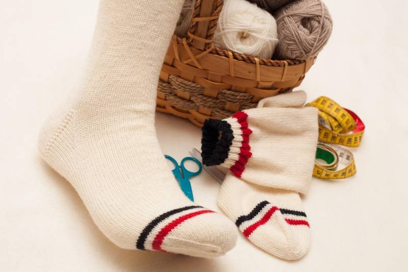 Superweiche, Handgestrickte Socken Aus Hochwertiger Merinowolle, Größe 42 - 44 Superweiche, Handgestrickte Socken Aus Hochwertiger Merinowolle, Größe 42 - 44 von StrickundNaehzeug