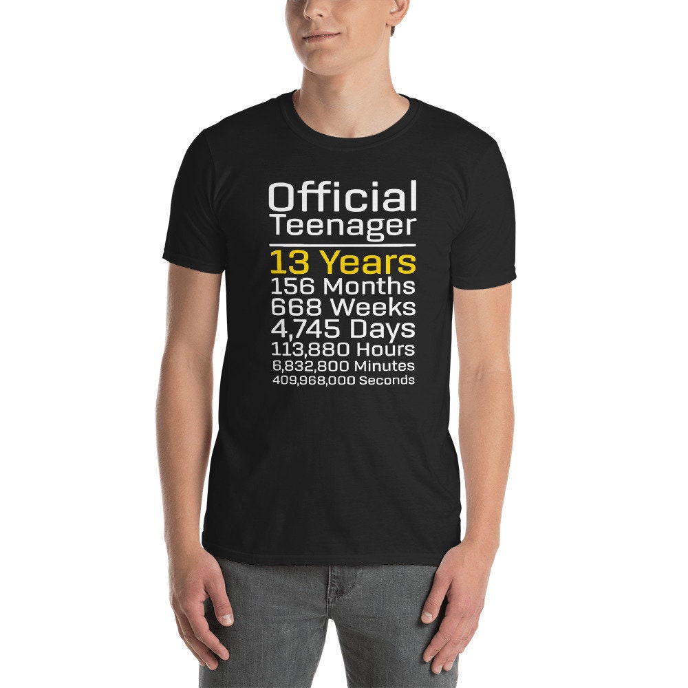 Offizielle Teenager 13 Jahre Zeit Kalender Lustiges Geschenk Unisex T-Shirt Offizielle Teenager 13 Jahre Zeit Kalender Lustiges Geschenk Unisex T-Shirt von StrikeAChordClothing
