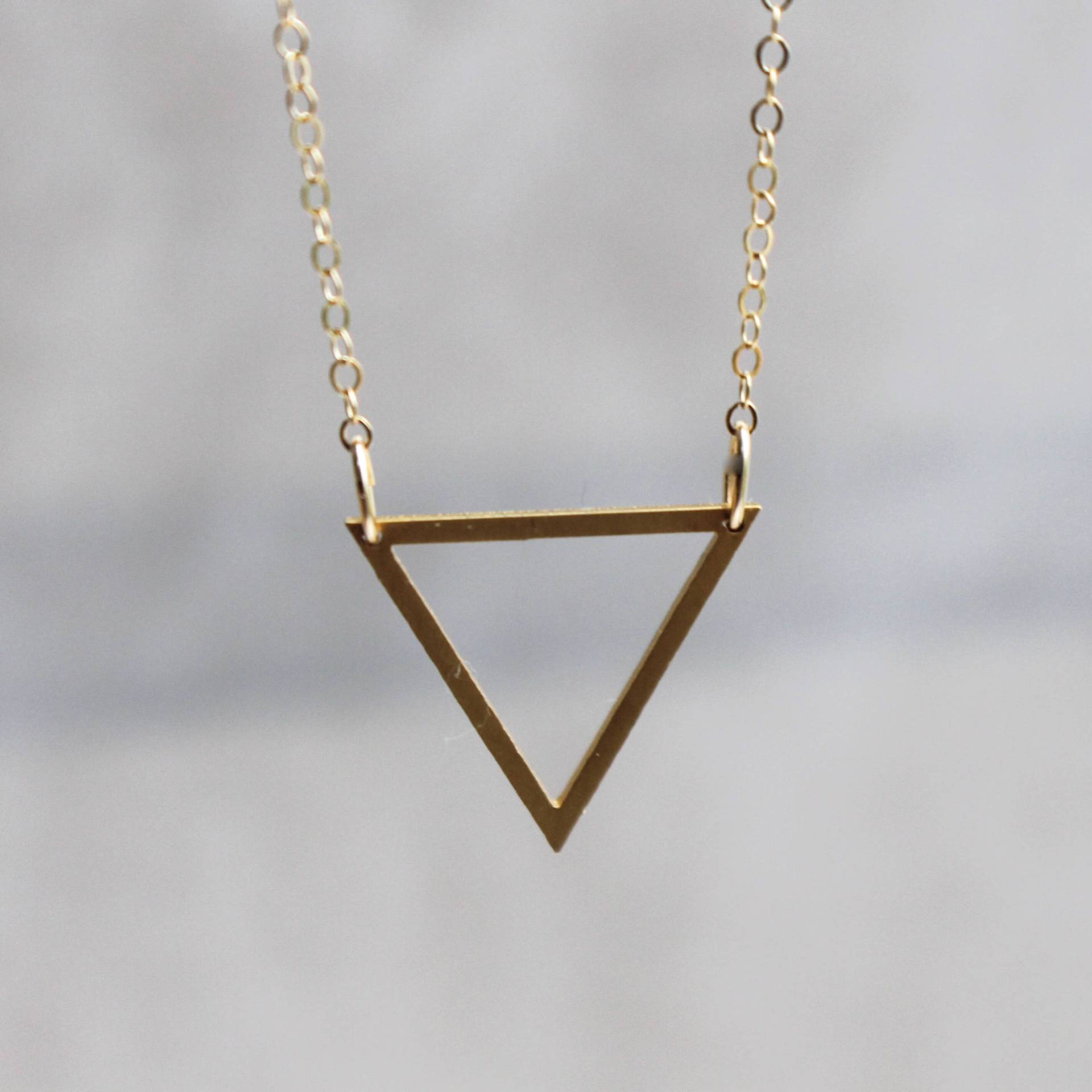Goldene Dreieck Halskette Goldene Dreieck Halskette von StringerBs