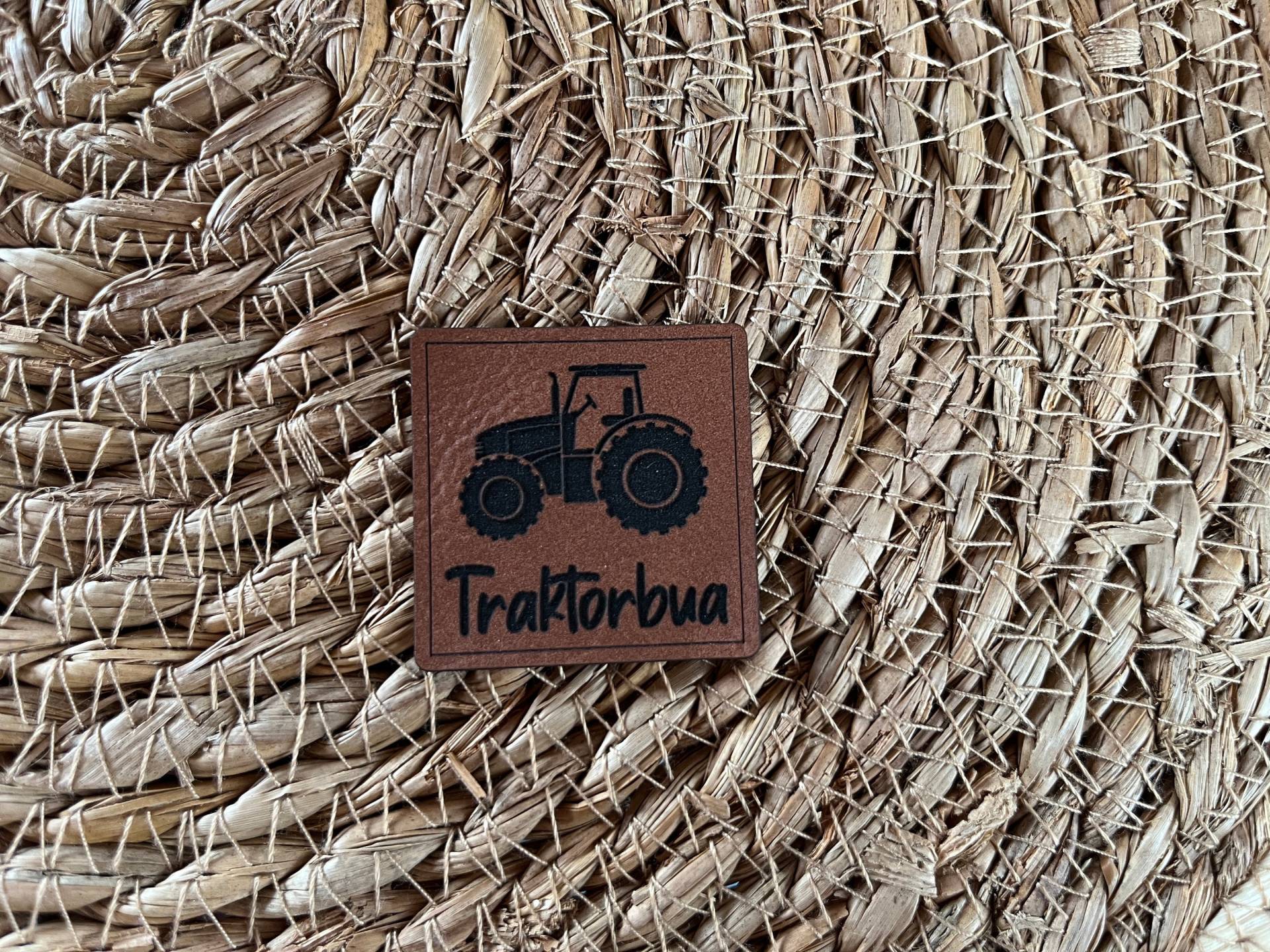Lederlabel #333 Traktor, Label, Patch, Aufnäher, Tüddel, Traktorbua Lederlabel #333 Traktor, Label, Patch, Aufnäher, Tüddel, Traktorbua von Stritzikistl