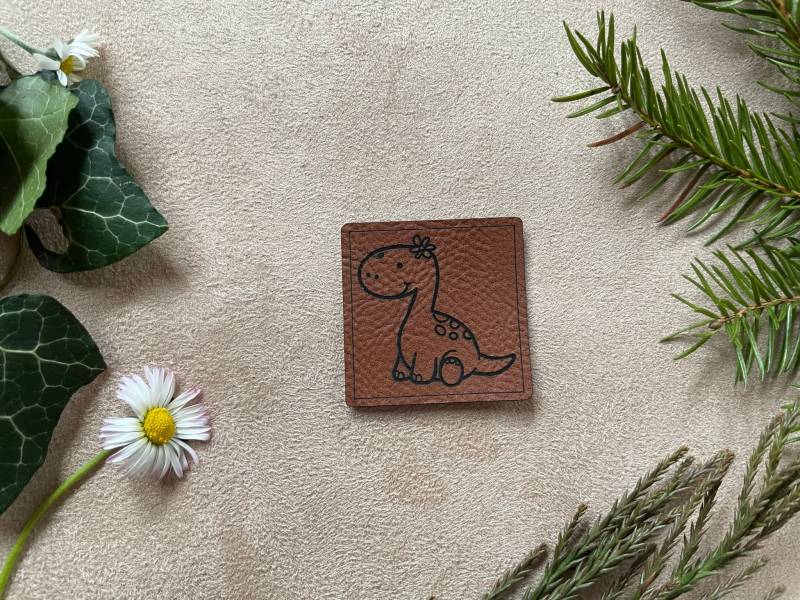 Lederlabel #56 Dino, Label, Patch, Aufnäher Lederlabel #56 Dino, Label, Patch, Aufnäher von Stritzikistl