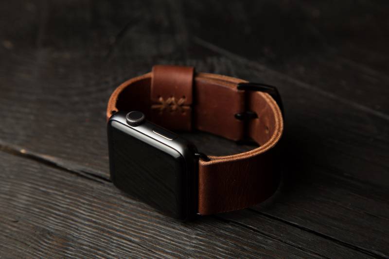 Handgefertigtes Lederarmband Für Apple Watch Band, Armband 45mm 41mm 44mm 40mm, Uhrenarmband Series 7 6 5 4 3 von StrongHorseCraft