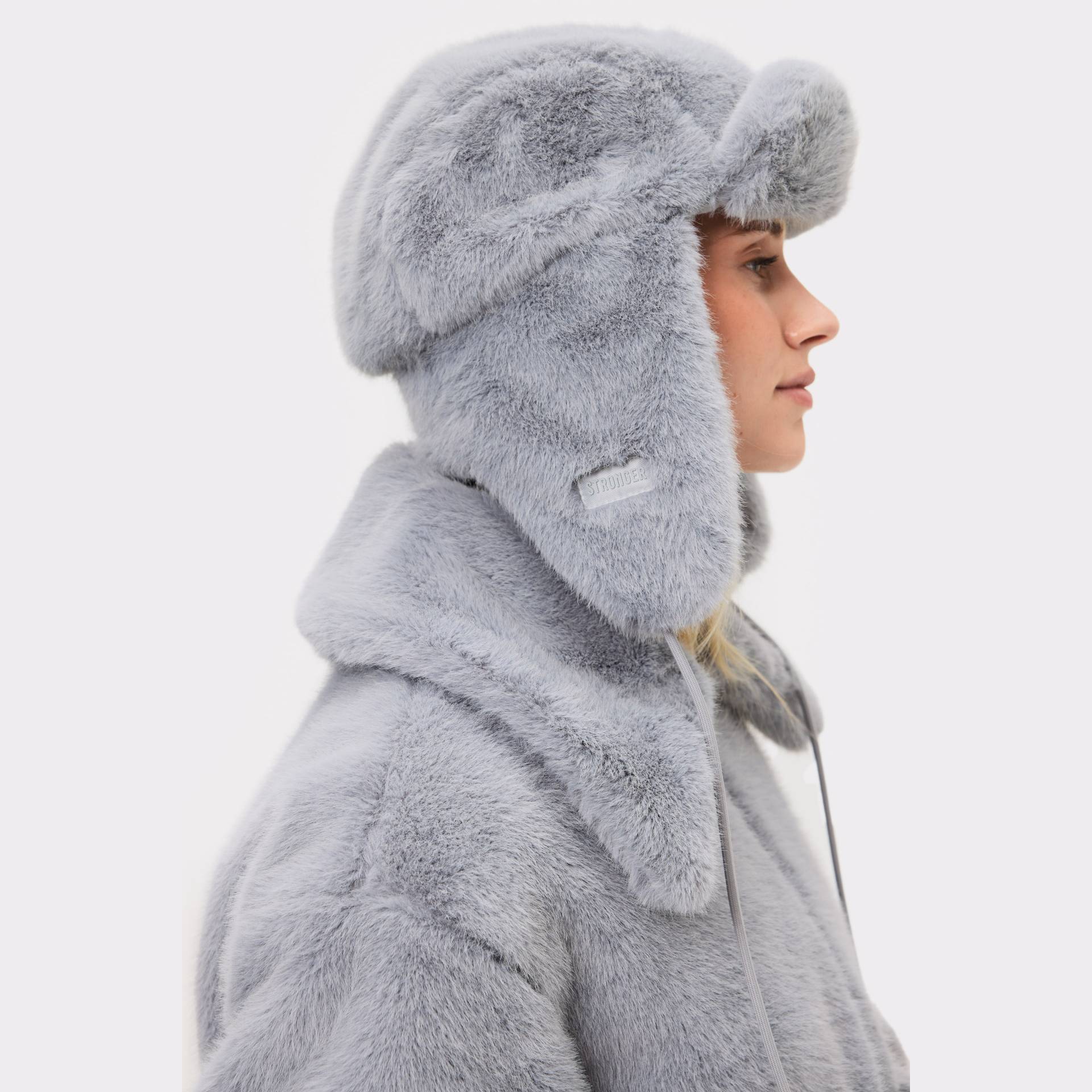 Faux Fur Hat von Stronger