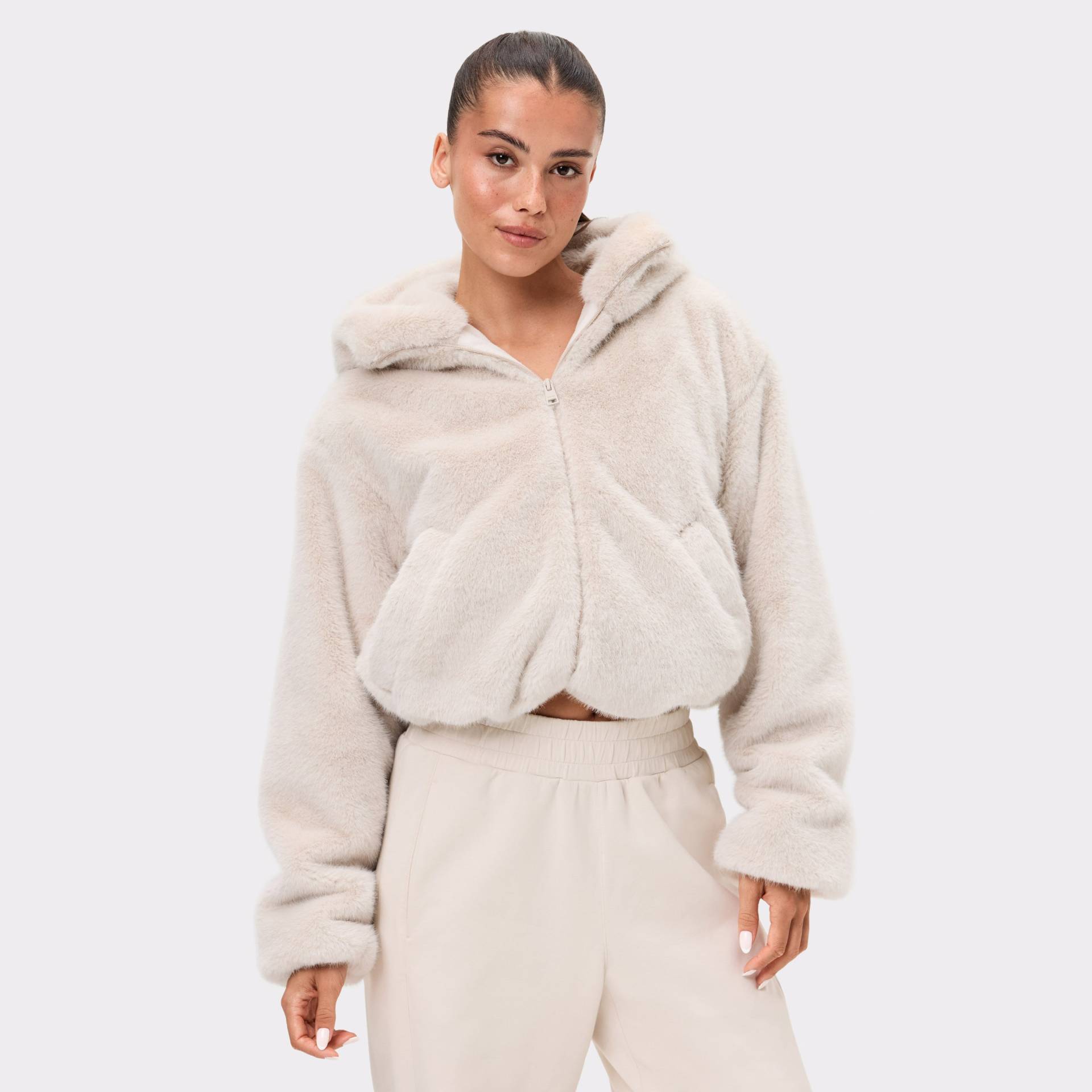 Fluffy Hood Jacke von Stronger