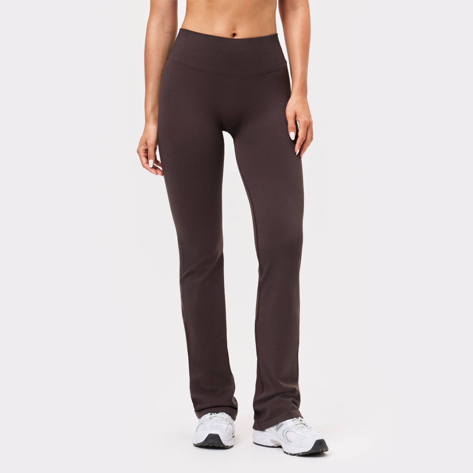 Seamless Contour Ribbed Bootcut Leggings von Stronger