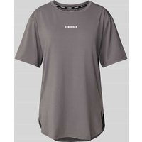 Stronger T-Shirt mit Label-Print in Hellgrau, Größe XS von Stronger