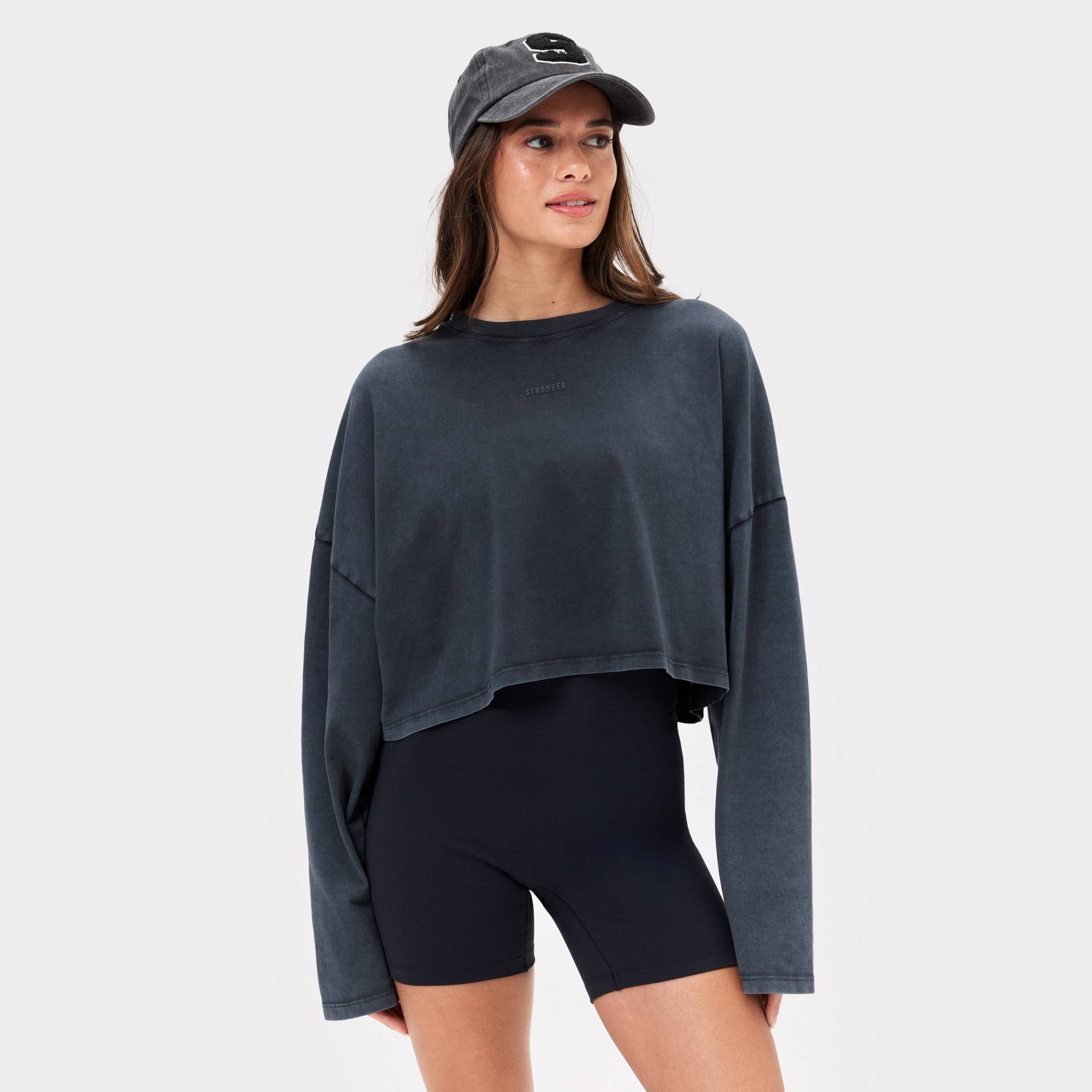 Washed Cropped Long Sleeve von Stronger