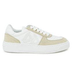 Stuart Weitzman Courtside Monogramm Leder-sneaker - Weiß/beige von Stuart Weitzman