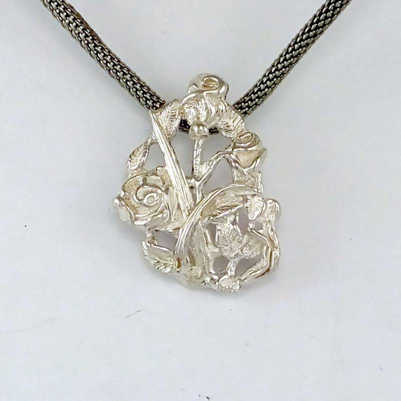 Blumen Des Frühlings #4 Anhänger in Sterling Silber von StuartPennyJewels