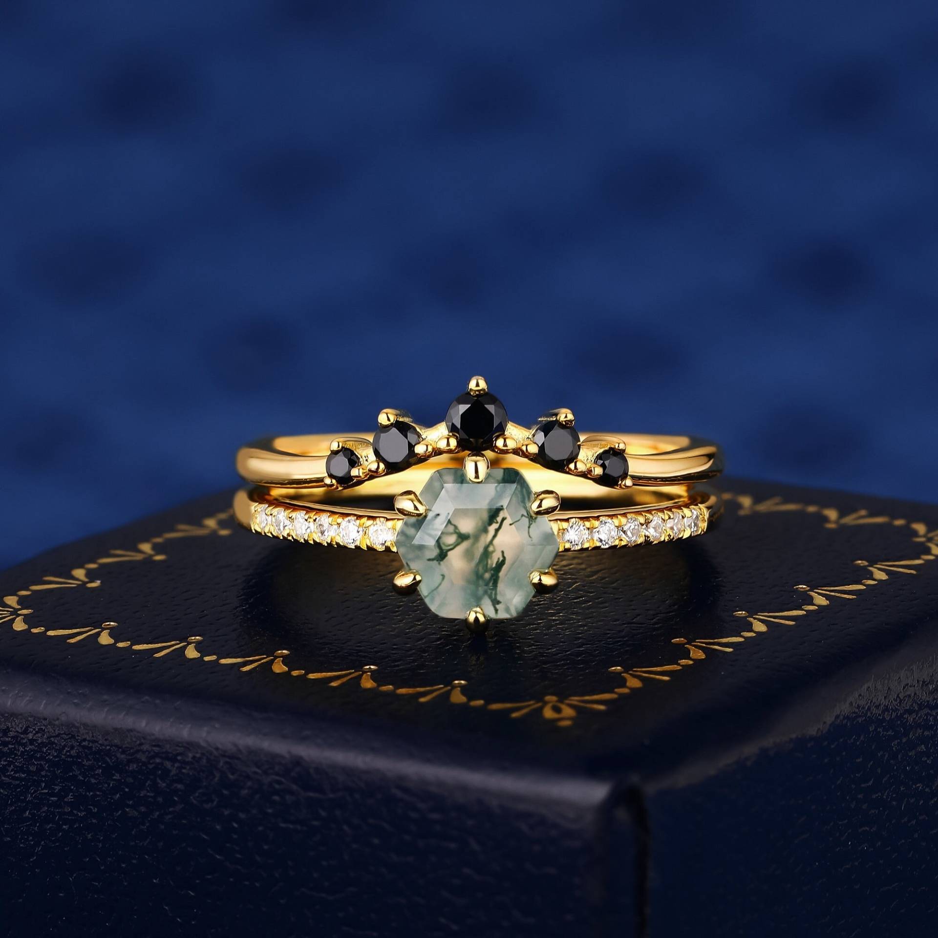 Hexagon Cut Natürliche Moosachat K Solid Gold Ring Set Für Frauen Hochzeit Verlobungsband Edelstein Handgemachte Braut Zacken von StuartTreesr