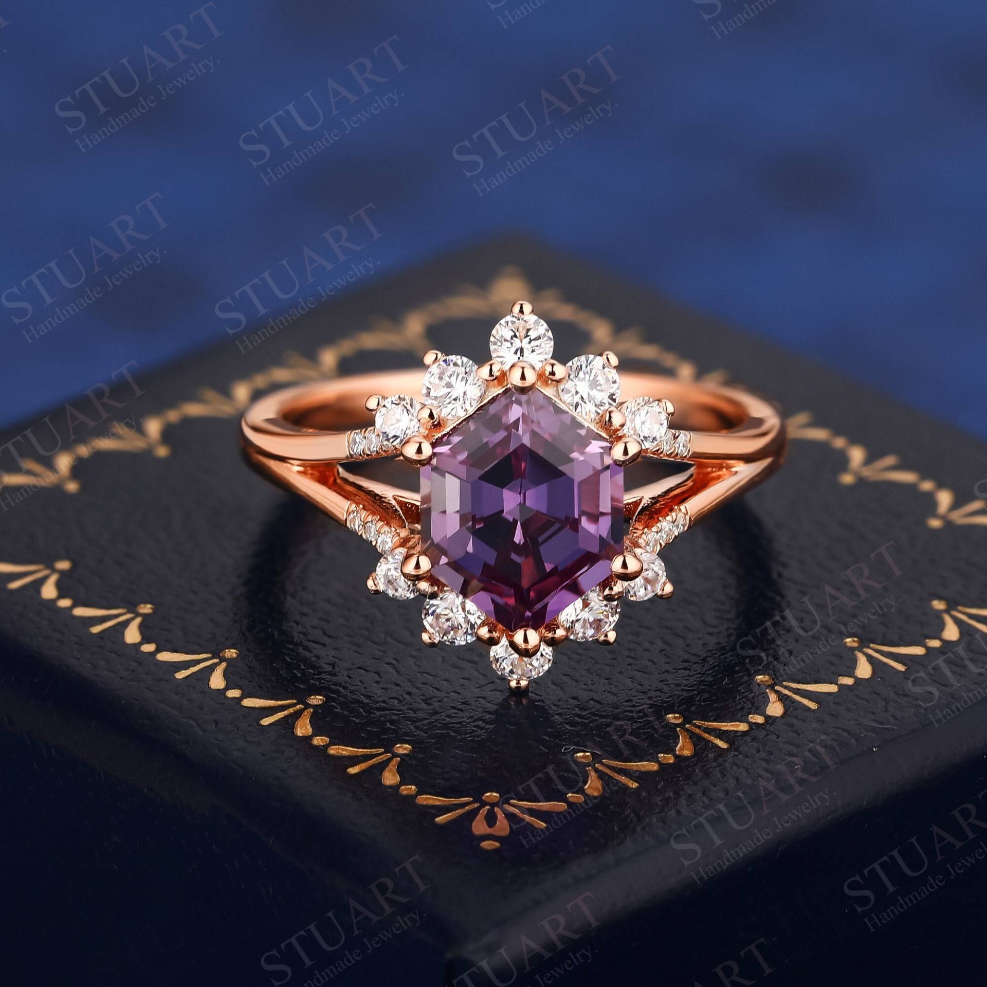 K Massiver Goldring Hexagon Cut Natürlicher Amethyst Ring Für Frauen Hochzeit Verlobungsband Moissanite Versprechen Handgemachter Gold von StuartTreesr