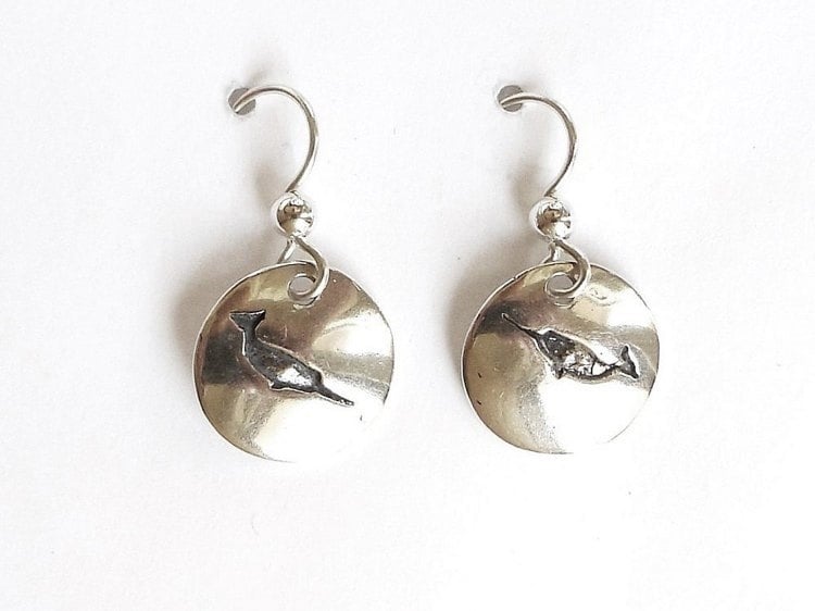 sterling Narwhal Ohrringe, Ozean Accessoire, Maritimer Schmuck, Wassersäuger, Scuba Meeressäuger, Kajak Geschenk von StuckOnSilver