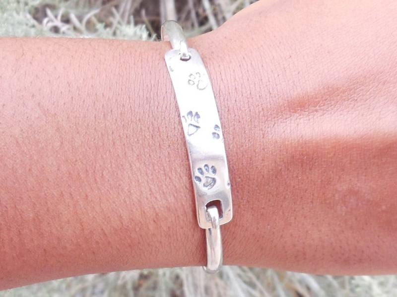 sterling Silber Pfote Abdruck Armband, Hunde-Liebhaber-Armband, Schmuck Für Tierliebhaber, Haustier-Besitzer Geschenk, Tierrettung Welpen von StuckOnSilver