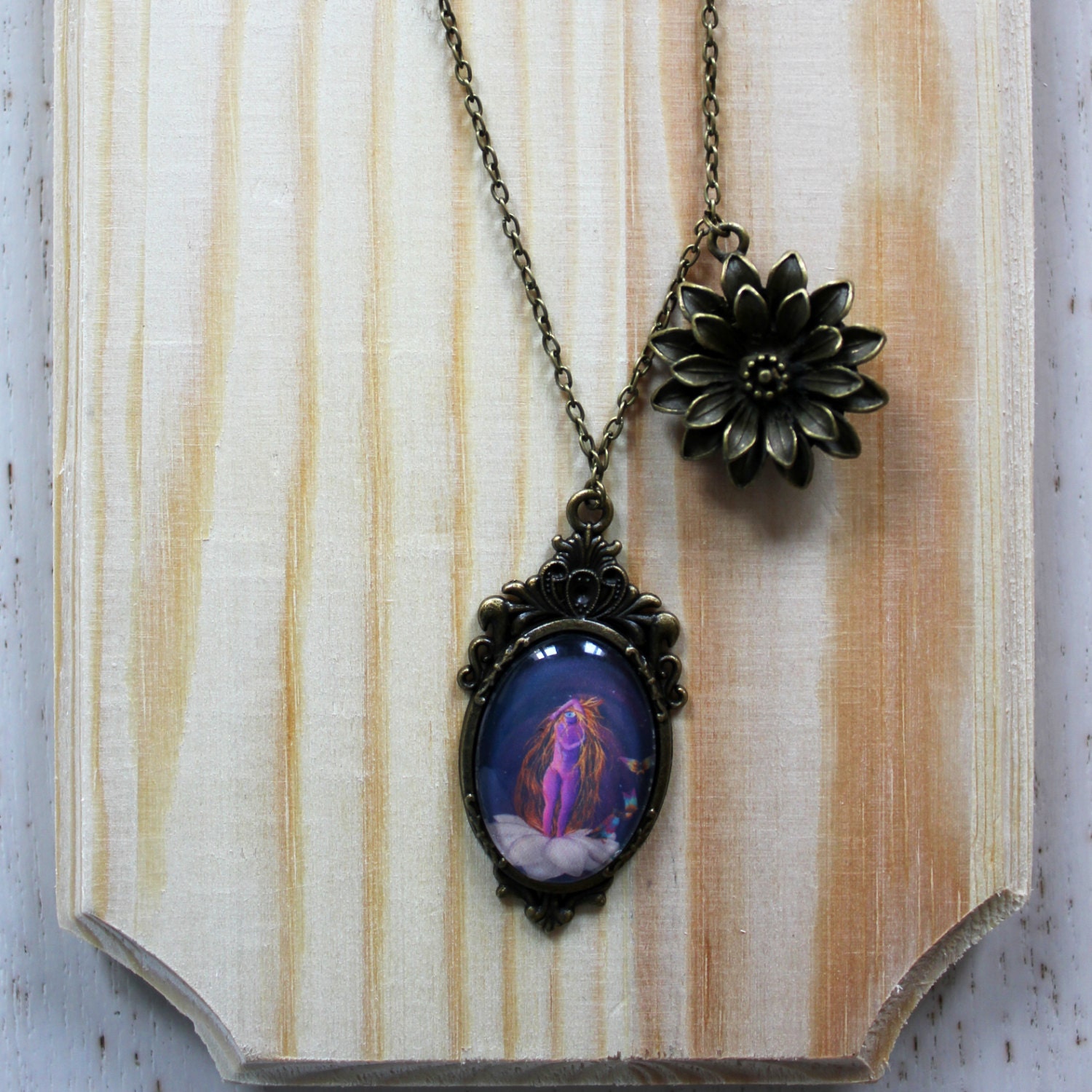 Geburt Von Nelumbae Halskette von Studinano