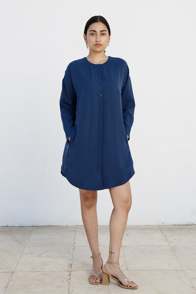 Studio Hertzberg OVERSIZE HEMDBLUSENKLEID "FII-NE" AUS TENCEL von Studio Hertzberg