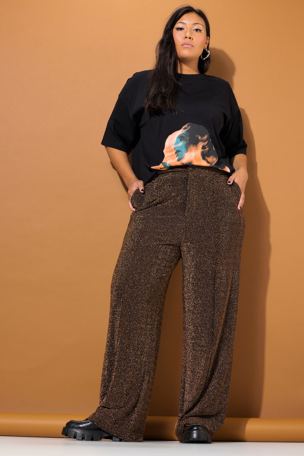 Große Größen Hose, Damen, braun, Größe: 50, Polyester/Metallische Fasern/Viskose, Studio Untold Große Größen Hose, Damen, braun, Größe: 50, Polyester/Metallische Fasern/Viskose, Studio Untold von Studio Untold