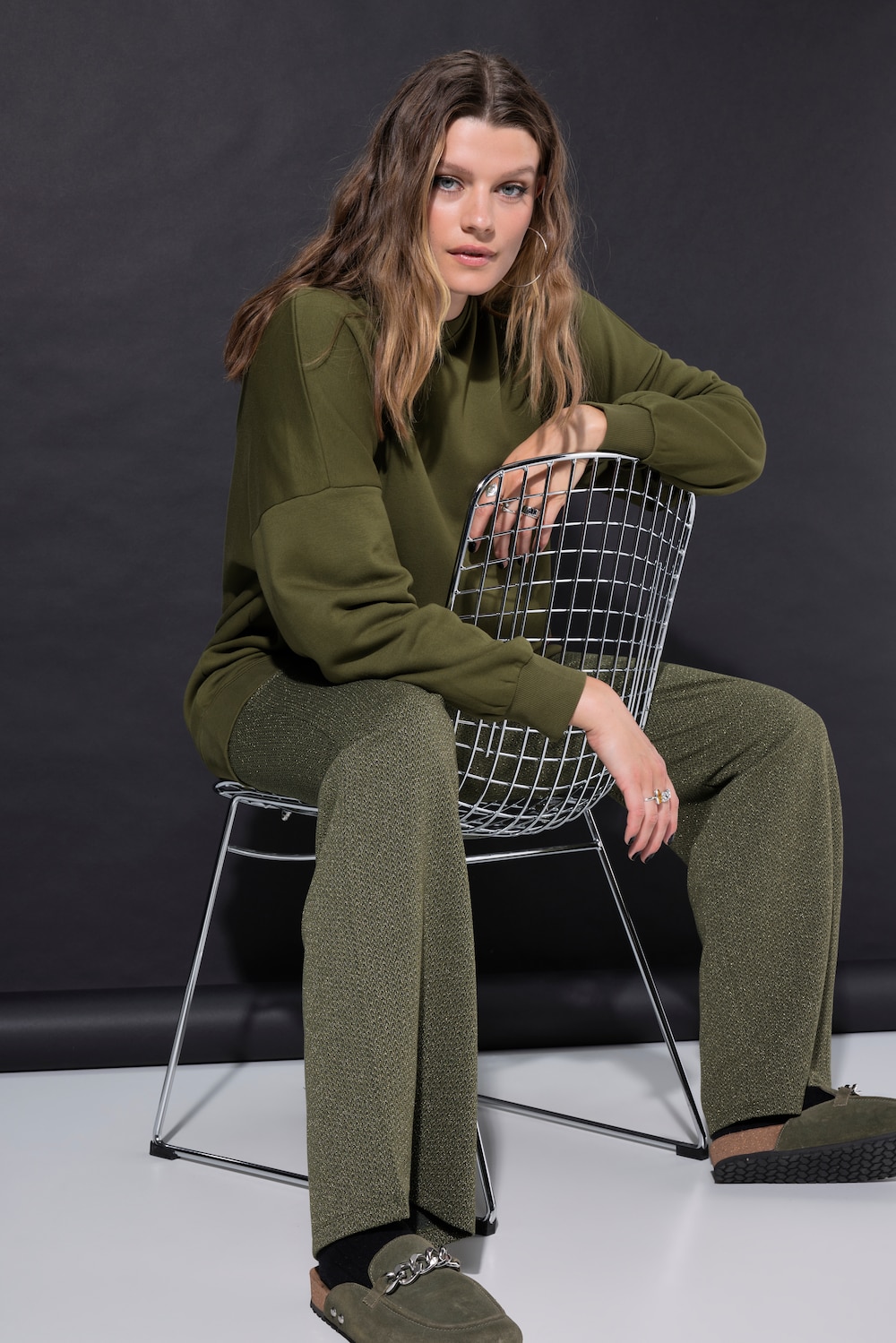 Große Größen Hose, Damen, grün, Größe: 42/44, Polyester/Viskose/Metallische Fasern, Studio Untold von Studio Untold