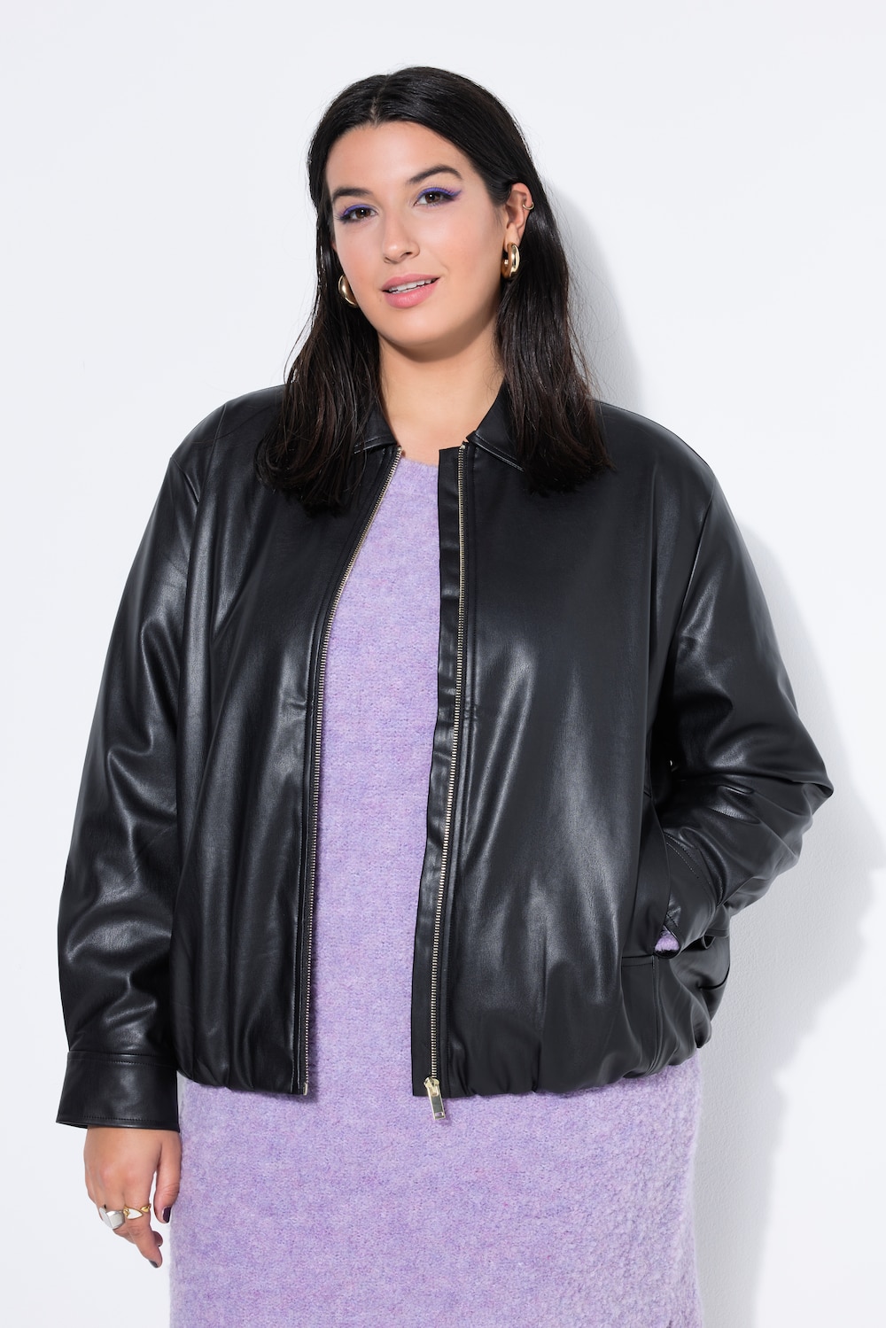 Große Größen Lederoptik-Blouson, Damen, schwarz, Größe: 50/52, Polyester/Synthetische Fasern, Studio Untold von Studio Untold