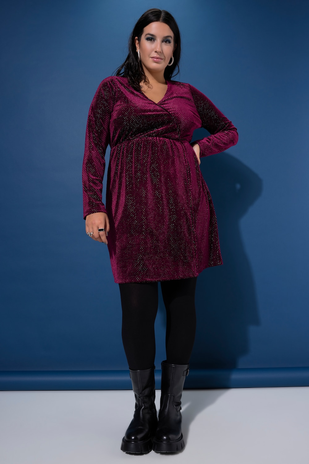 Große Größen Samtkleid, Damen, rot, Größe: 54/56, Polyester, Studio Untold von Studio Untold