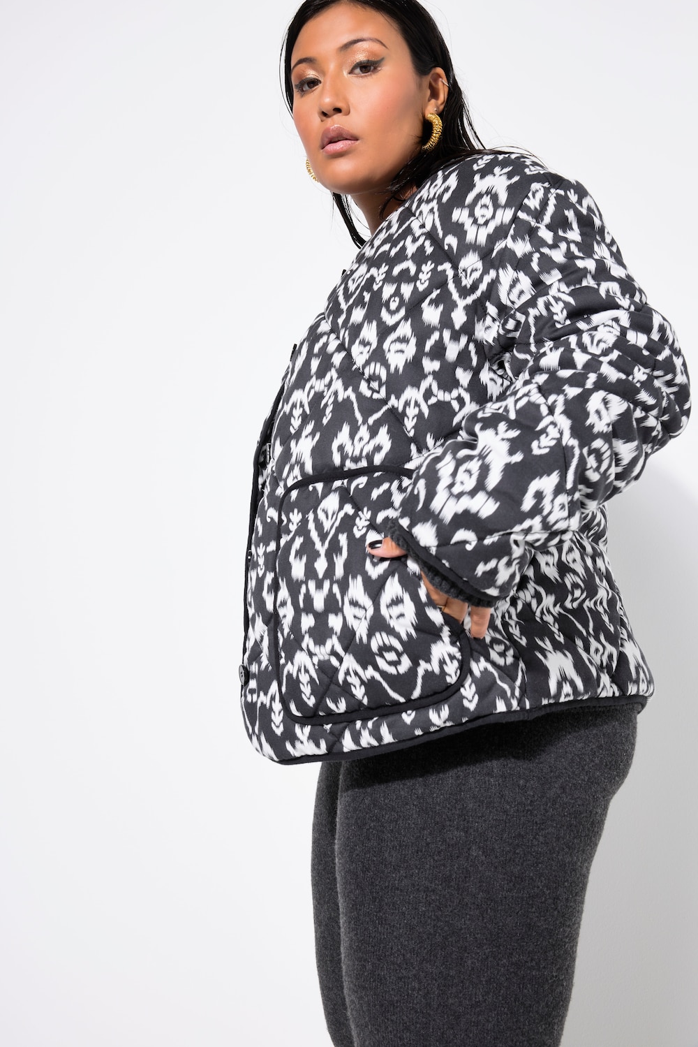 Große Größen Steppjacke, Damen, schwarz, Größe: 46/48, Synthetische Fasern, Studio Untold von Studio Untold