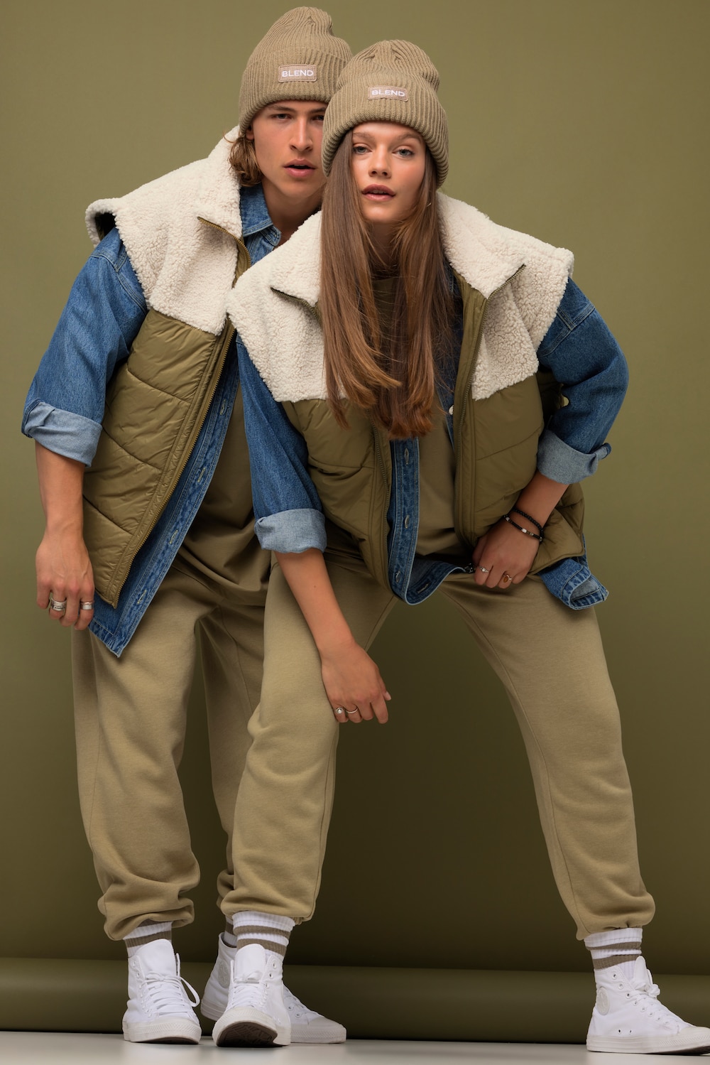 Große Größen Steppweste, Damen, braun, Größe: M, Polyester/Synthetische Fasern, Studio Untold Große Größen Steppweste, Damen, braun, Größe: M, Polyester/Synthetische Fasern, Studio Untold von Studio Untold
