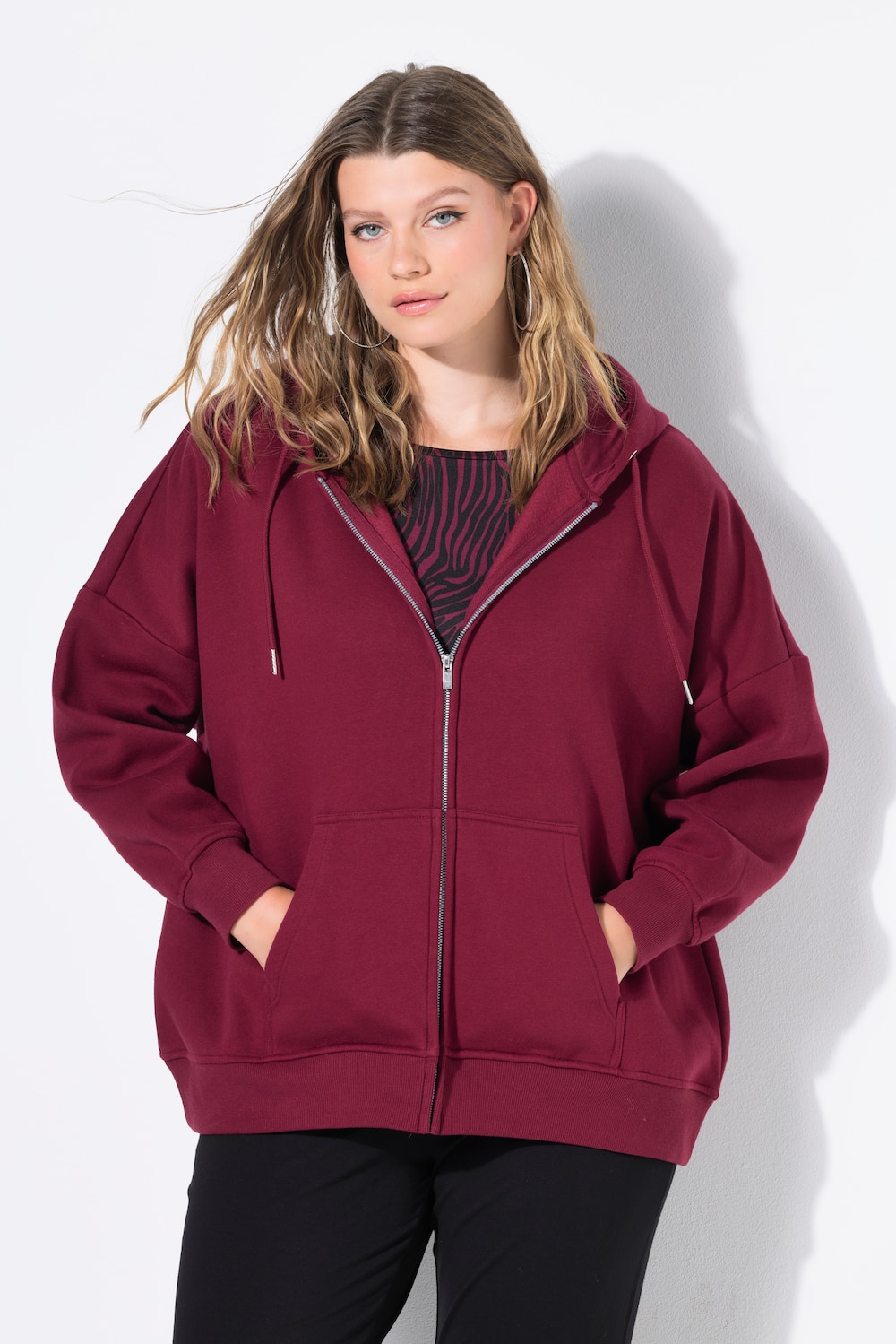 Große Größen Sweatjacke, Damen, rot, Größe: 46/48, Baumwolle/Polyester, Studio Untold von Studio Untold