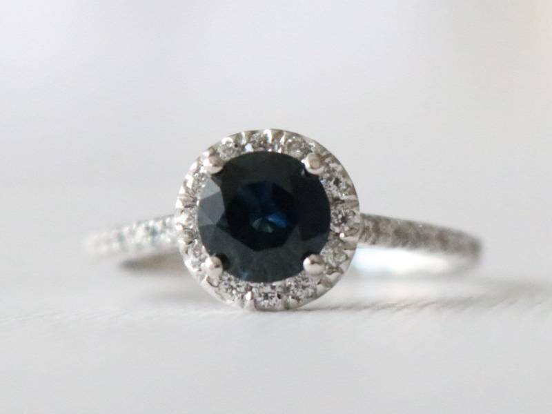 Blauer Saphir Diamant Halo Verlobungsring Ehering 14K Weißgold von Studio1040