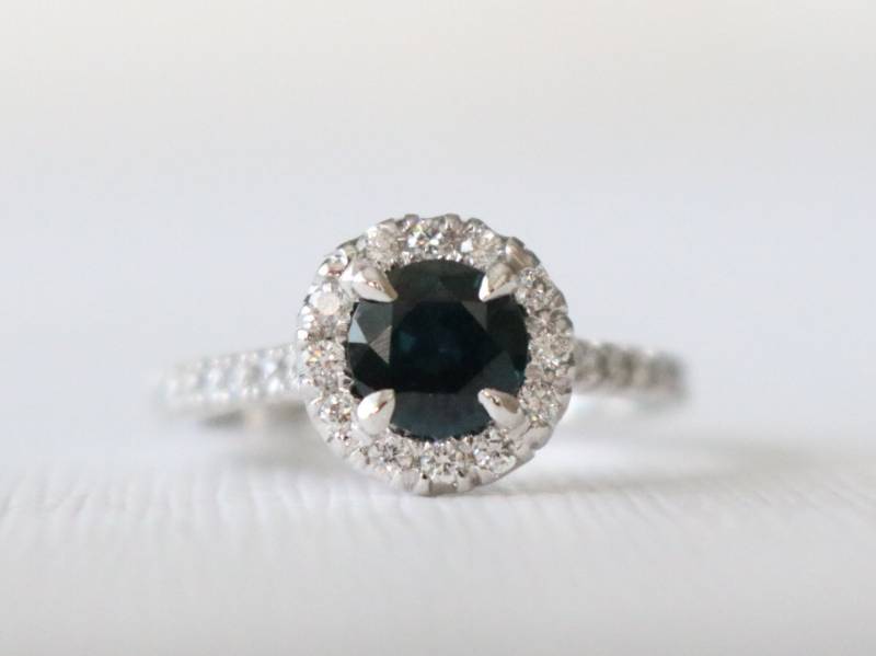 Blauer Saphir Diamant Halo Verlobungsring Ehering 14K Weißgold von Studio1040