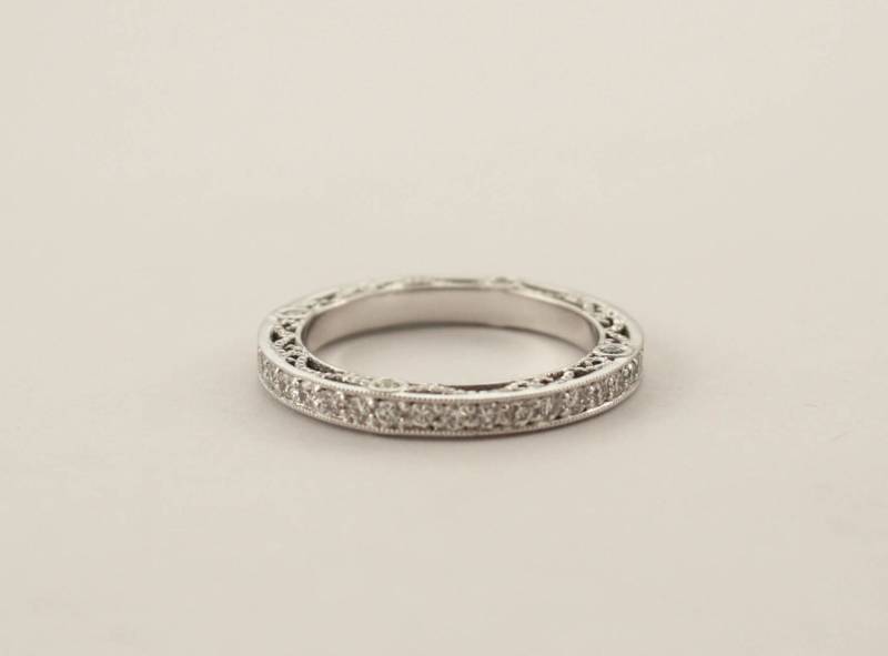 Diamant Voll Eternity Band in 14K Gold von Studio1040