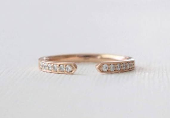 "Half Eternity Pave "Diamond Cuff Ring in 14K Roségold." von Studio1040