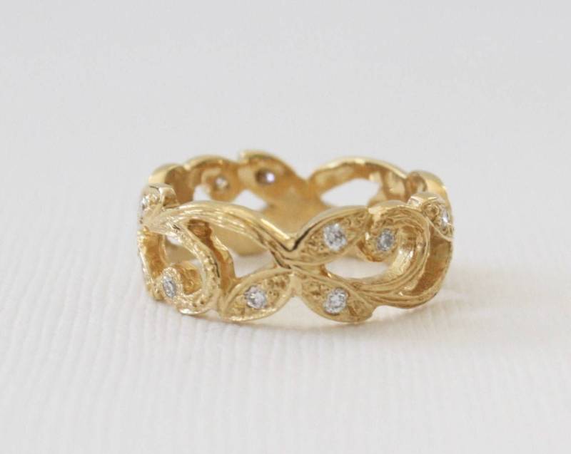 Handgefertigter Massiver Blatt Und Diamant Ring in 585Er Gelbgold von Studio1040