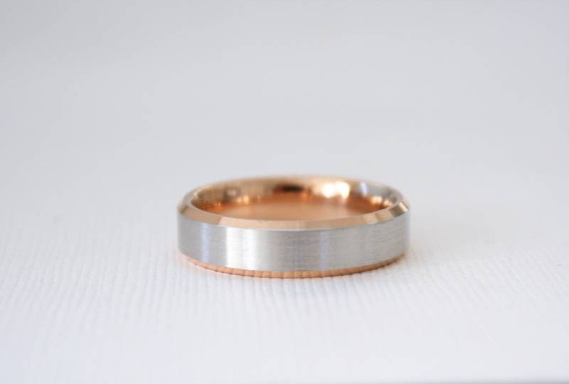 Handgemachter Herrenring Aus 14K Zweifarbigem Rosé - Und Weißgold von Studio1040
