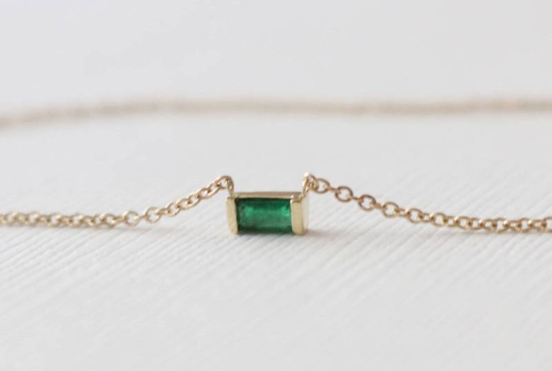 Smaragd Bar Set Halskette in 14K Gelbgold von Studio1040