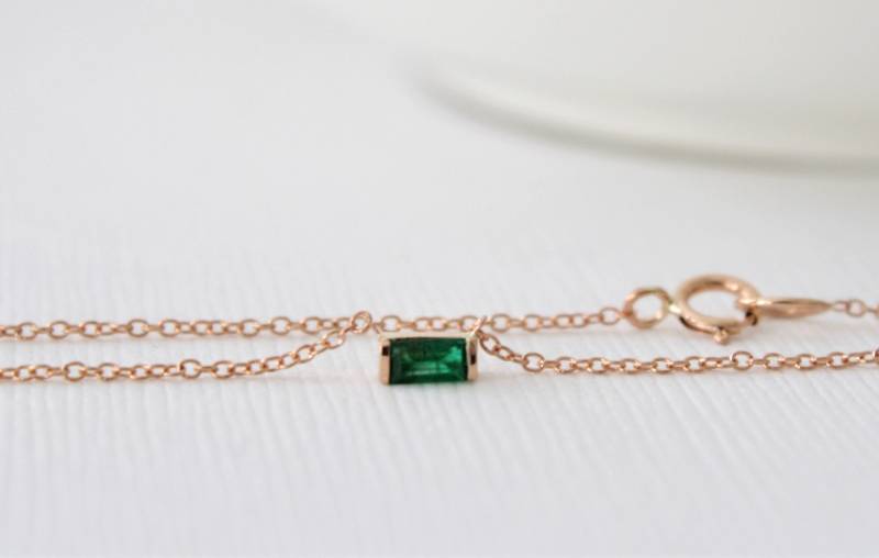Smaragd Bar Set Halskette in 14K Rose Gold von Studio1040