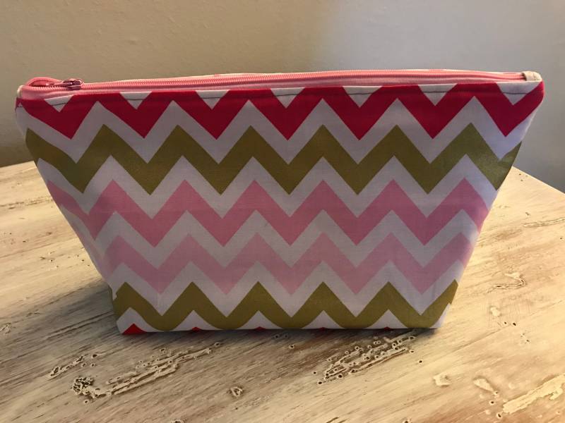 Gesteppt, Bunt, Handgefertigt, Stoff Reißverschluss-Beutel Gesteppt, Bunt, Handgefertigt, Stoff Reißverschluss-Beutel von Studio1Nadine