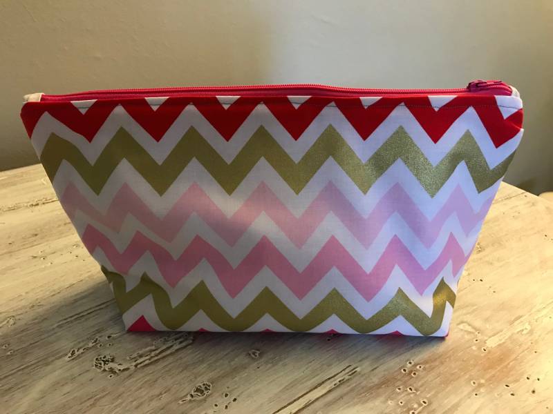 Gesteppt, Bunt, Handgefertigt, Stoff Reißverschluss-Beutel Gesteppt, Bunt, Handgefertigt, Stoff Reißverschluss-Beutel von Studio1Nadine