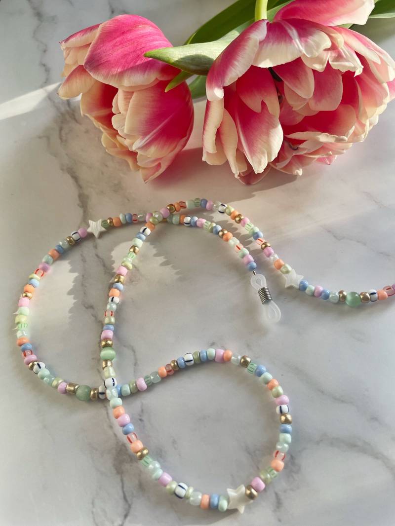 Sonnenbrillenband Pastell Star Aus Perlen Von Studio Amoreira von StudioAmoreira