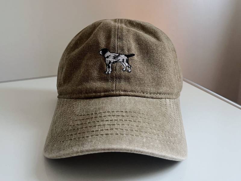 Hunde Stickerei Cap Stone Washed Vintage Look Mütze Kappe Käppi Dog Print Sand von StudioAndStuff