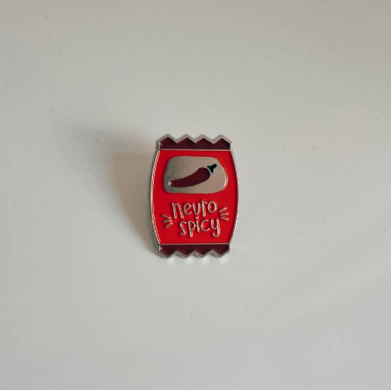 Neurodivergent Pin „Neurospicy" Brosche von StudioAndStuff