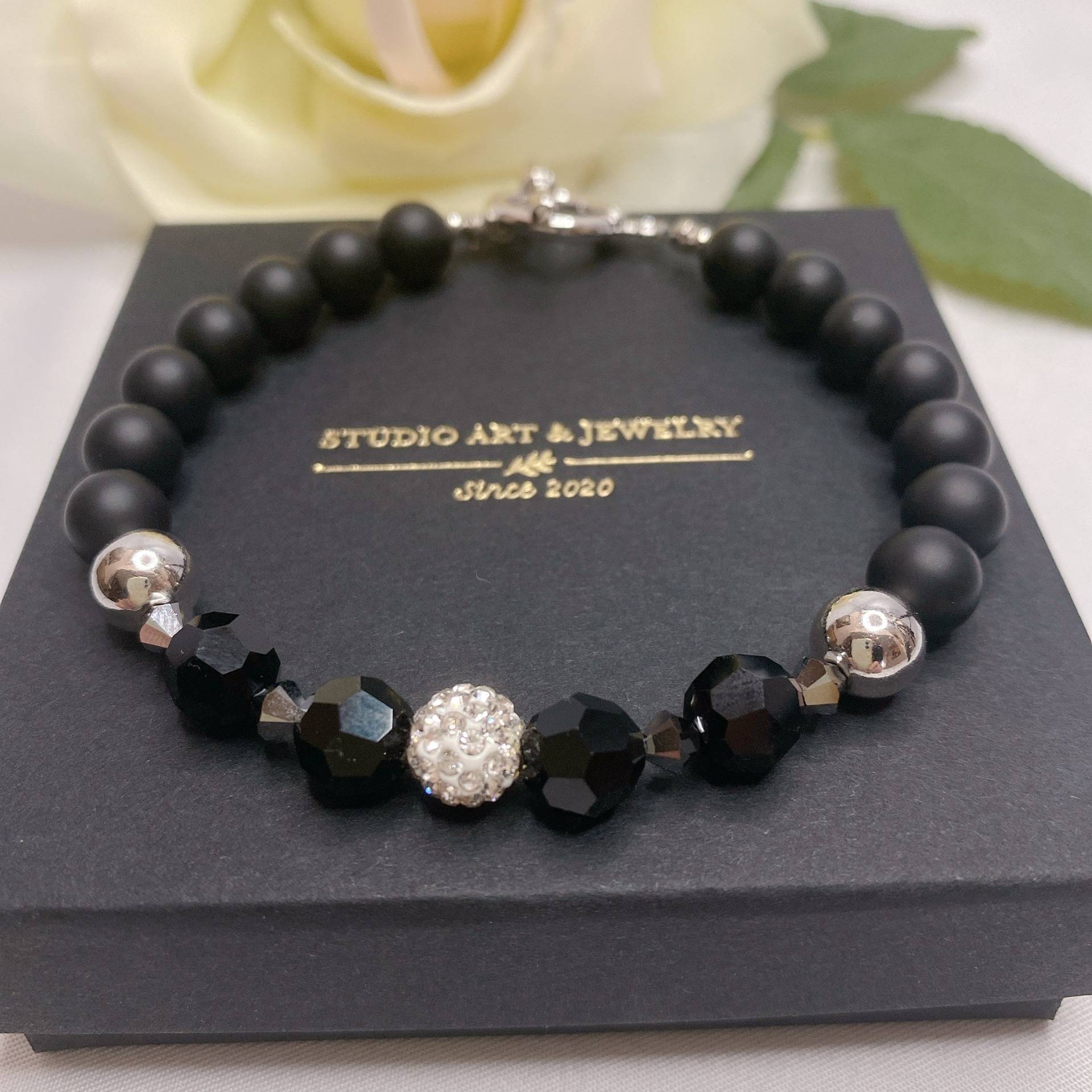 Handgemachtes Schwarzes Onyx Armband, Toggle Perlenarmband, Frauen Schmuck, Jahrestag Geschenk, Armband von StudioArtJewelry