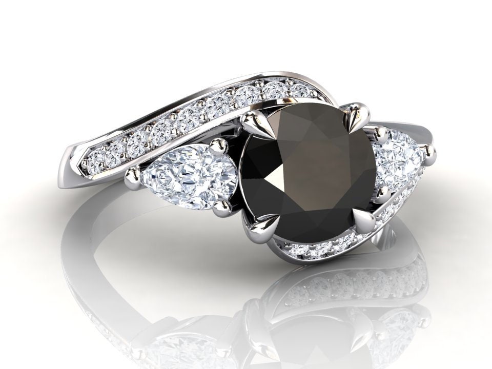 Platin Schwarzer Diamant Verlobungsring | Natürlicher Drei Stein Ring Cocktail Ring Natürliche Diamanten Bypass von StudioBlackDiamond