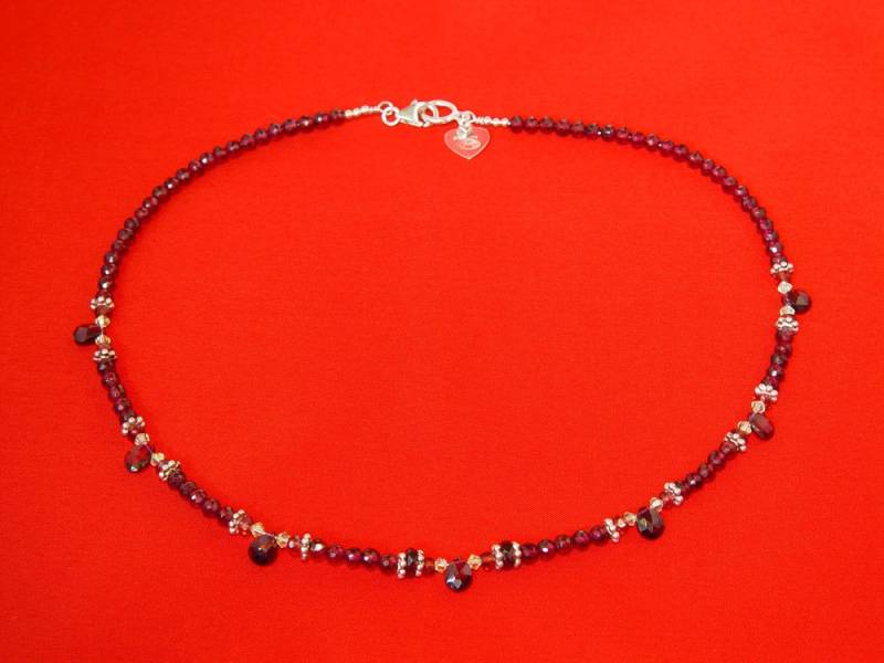 sterling Silbercollier Mit Granat, Rhodolith Und Swarovski-Kristallen | 17 Zoll von StudioChiemiM
