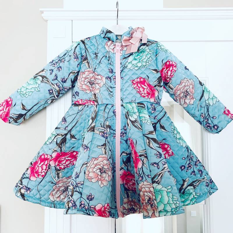 Erstaunliche Mädchen Mantel, Baby-Mädchen-Jacke, Gestemantel, Blumendruck, Blauer Gepolsterte Jacke, Skater Kleid von StudioDeVi
