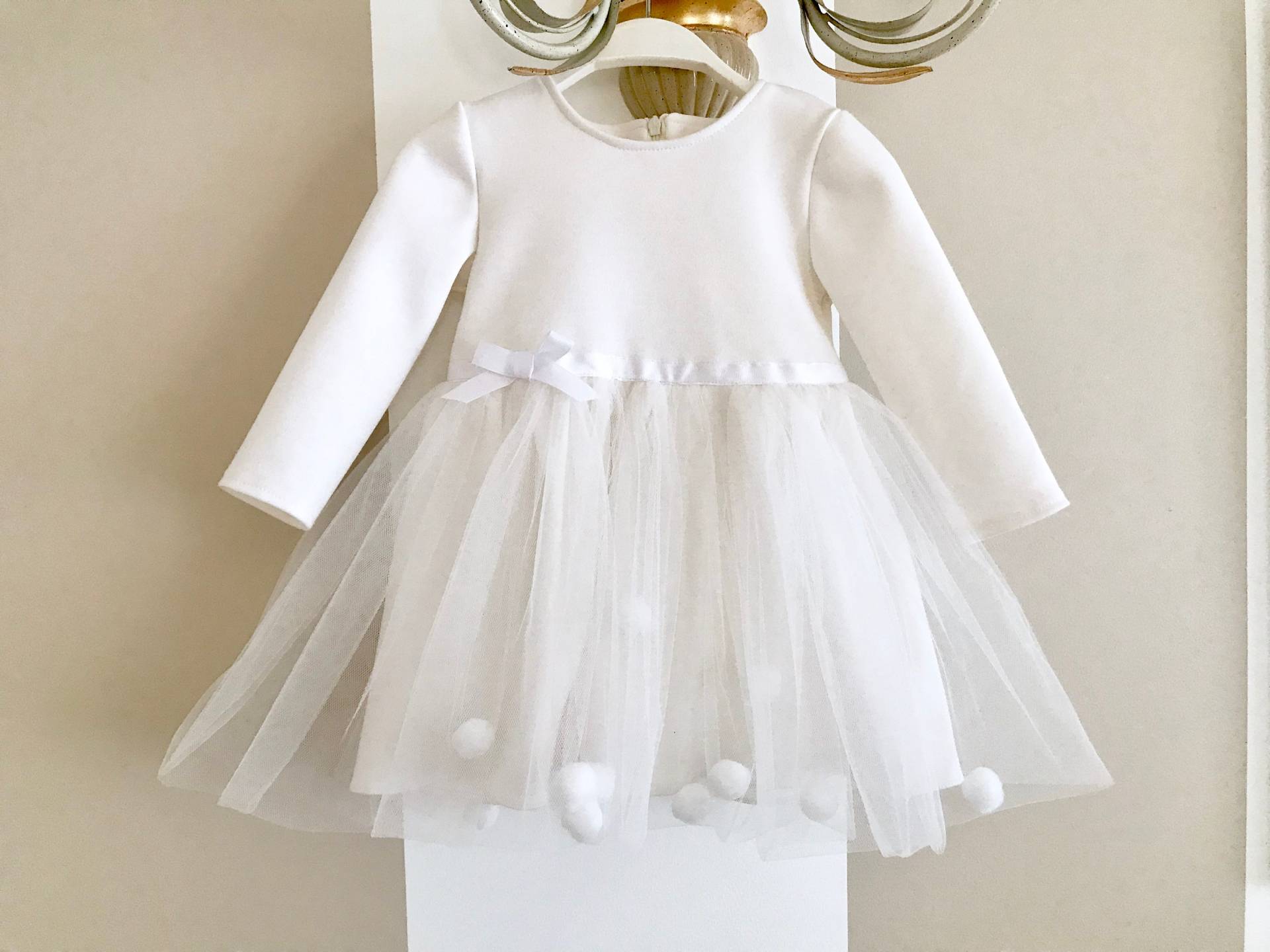 Taufe Kleid Blumenmädchen Beige Zeremonie Mädchen von StudioDeVi